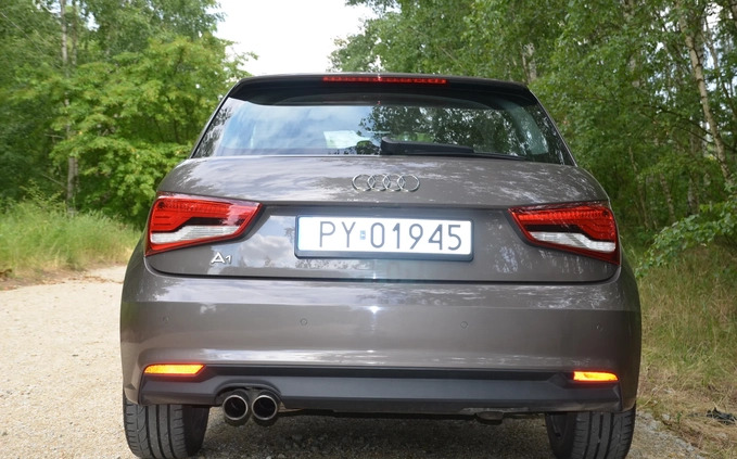 Audi A1 cena 44500 przebieg: 51000, rok produkcji 2015 z Poznań małe 254